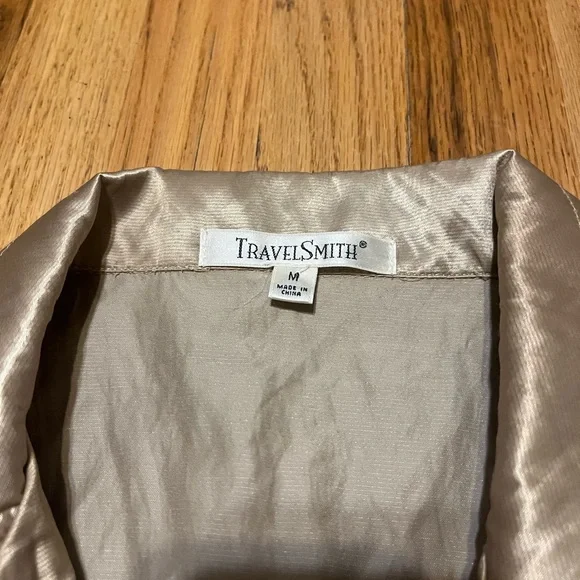 TravelSmith Shimmering Tan Vest - Picture 3 of 7